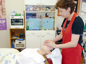 Webの駅ゆざわ--秋田県湯沢市地域情報動画配信サイト(観光情報)--湯沢で学んで遊ぶ--生活・文化--町子理容室