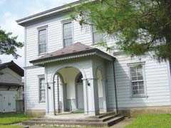 Webの駅ゆざわ--秋田県湯沢市地域情報動画配信サイト(観光情報)--湯沢の見どころ--湯沢駅周辺エリア--旧雄勝郡議事堂